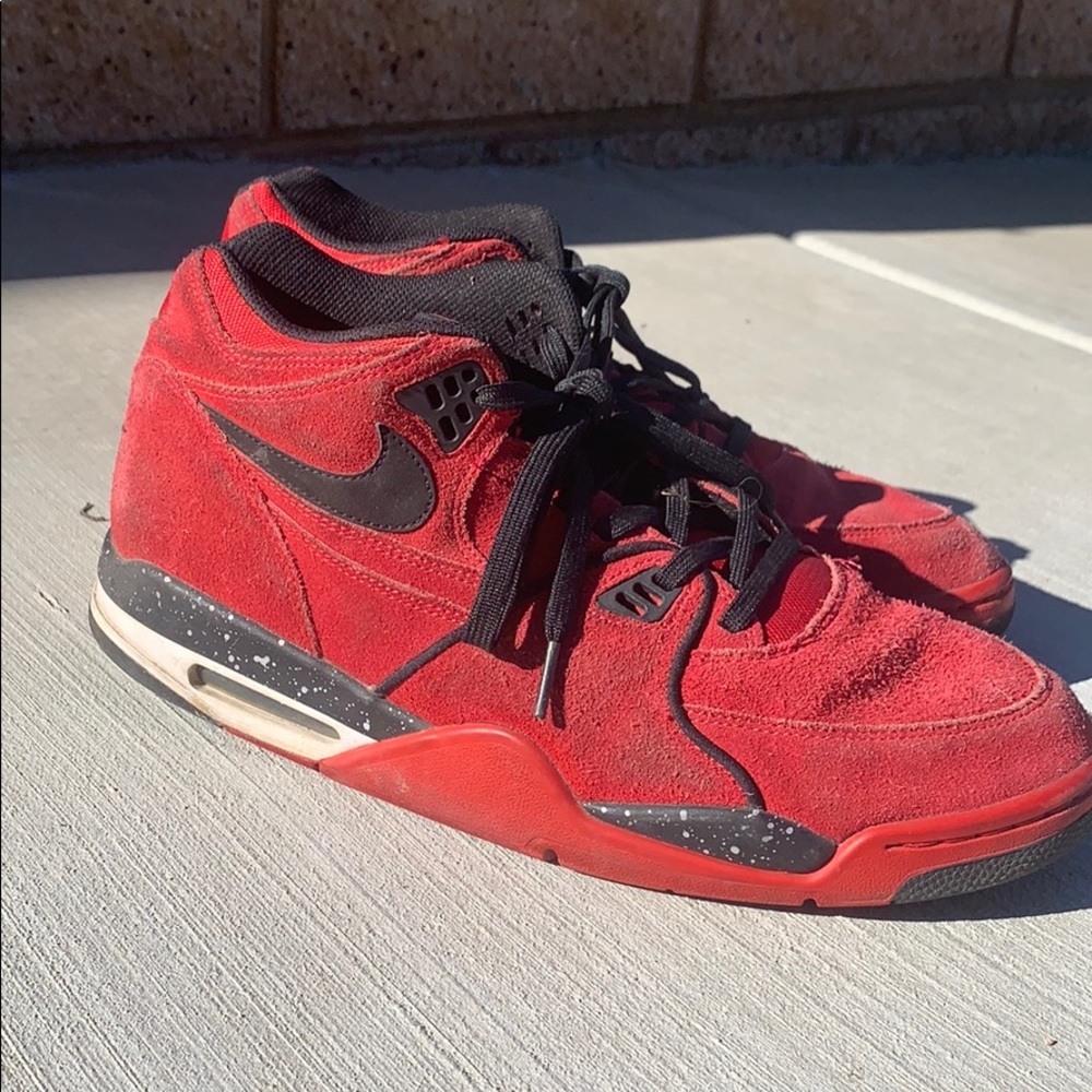Nike flights